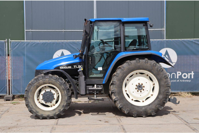 New Holland TL90 - 拖拉机:图2 New Holland TL90 - 拖拉机:图2