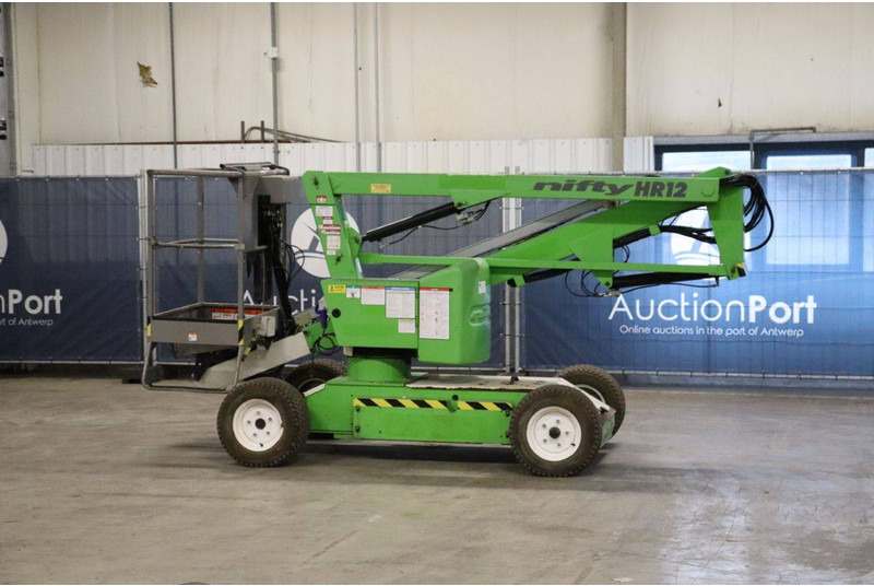 Niftylift HR12NE - 铰接臂:图3 Niftylift HR12NE - 铰接臂:图3