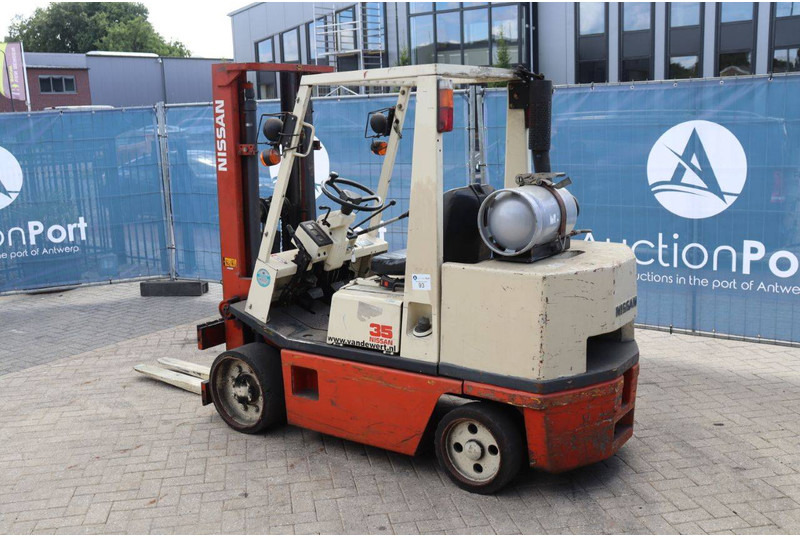 Nissan KCUGH02F350 - 液化石油气叉车:图4 Nissan KCUGH02F350 - 液化石油气叉车:图4