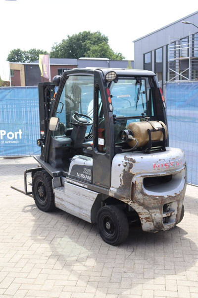 Nissan UD02A25PQ - 液化石油气叉车:图4 Nissan UD02A25PQ - 液化石油气叉车:图4