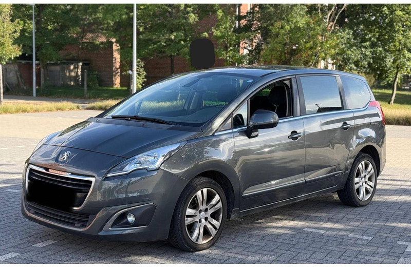 Peugeot 5008 (I - phase 2) 2.0 HDi - 轿车:图1 Peugeot 5008 (I - phase 2) 2.0 HDi - 轿车:图1