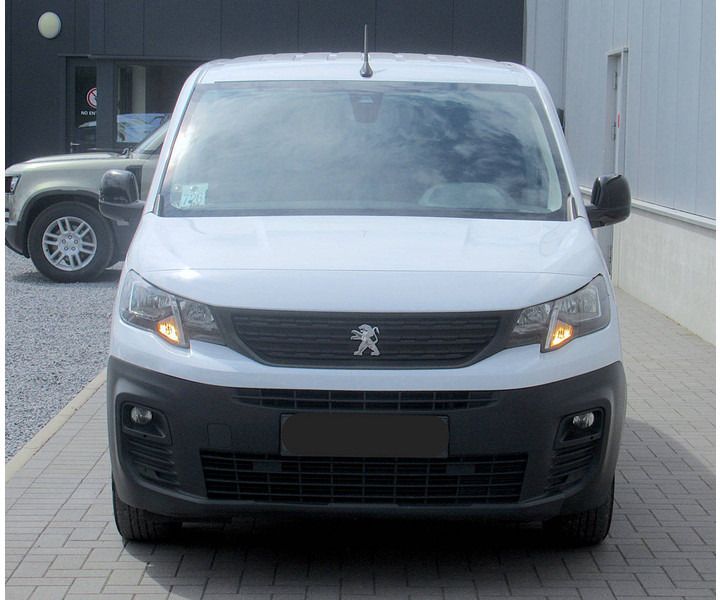 Peugeot Partner (III) 1.5 BlueHDi Automatic - 无侧窗厢式货车:图5 Peugeot Partner (III) 1.5 BlueHDi Automatic - 无侧窗厢式货车:图5