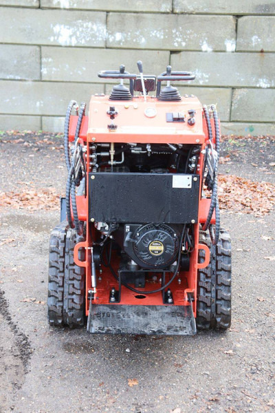 RY T360 - 履带式装载机:图5 RY T360 - 履带式装载机:图5