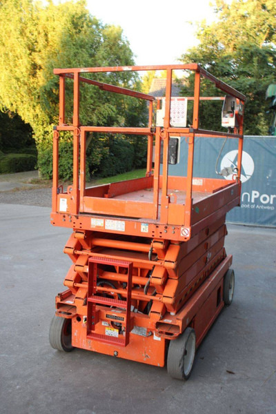 Skyjack SJ4632 - 剪式升降机:图5 Skyjack SJ4632 - 剪式升降机:图5