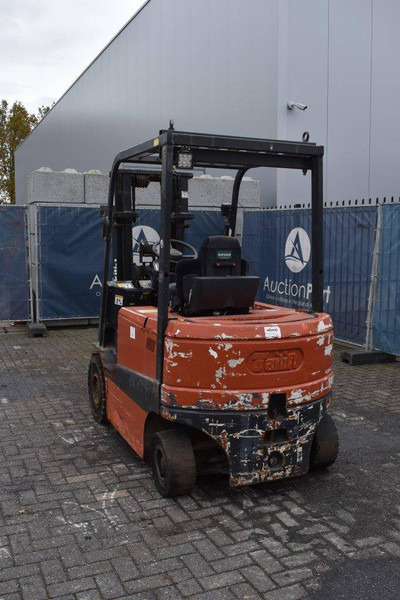 Tailift FB25 - 柴油叉车:图4 Tailift FB25 - 柴油叉车:图4