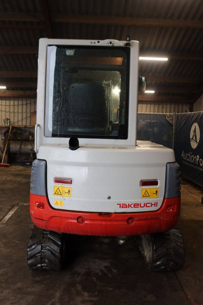 Takeuchi TB235 - 履带式挖掘机:图5 Takeuchi TB235 - 履带式挖掘机:图5
