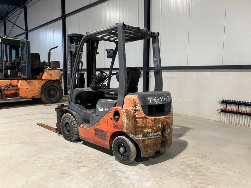 Toyota 02-8FDF18 - 柴油叉车:图3 Toyota 02-8FDF18 - 柴油叉车:图3