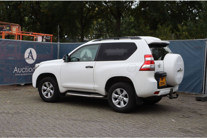 Toyota Land Cruiser - 轿车:图3 Toyota Land Cruiser - 轿车:图3