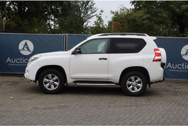 Toyota Land Cruiser - 轿车:图2 Toyota Land Cruiser - 轿车:图2