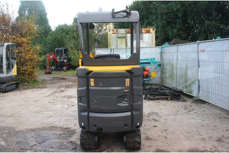 Volvo EC15E - 小型挖掘机:图4 Volvo EC15E - 小型挖掘机:图4