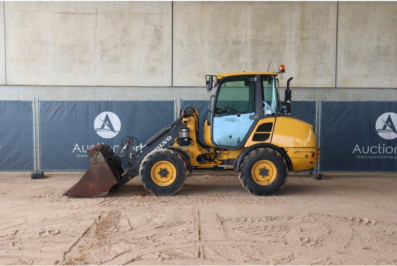 Volvo L25F-P - 轮式装载机:图2 Volvo L25F-P - 轮式装载机:图2