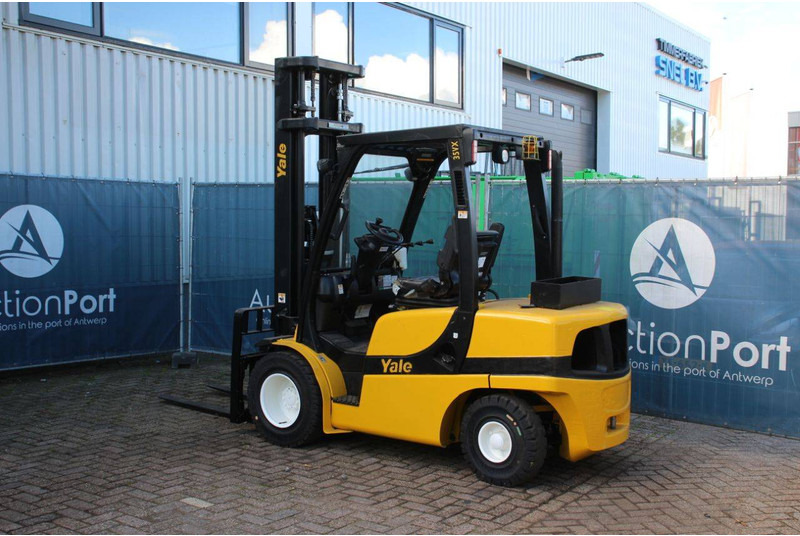 Yale GDP35VX E2795 - 柴油叉车:图3 Yale GDP35VX E2795 - 柴油叉车:图3