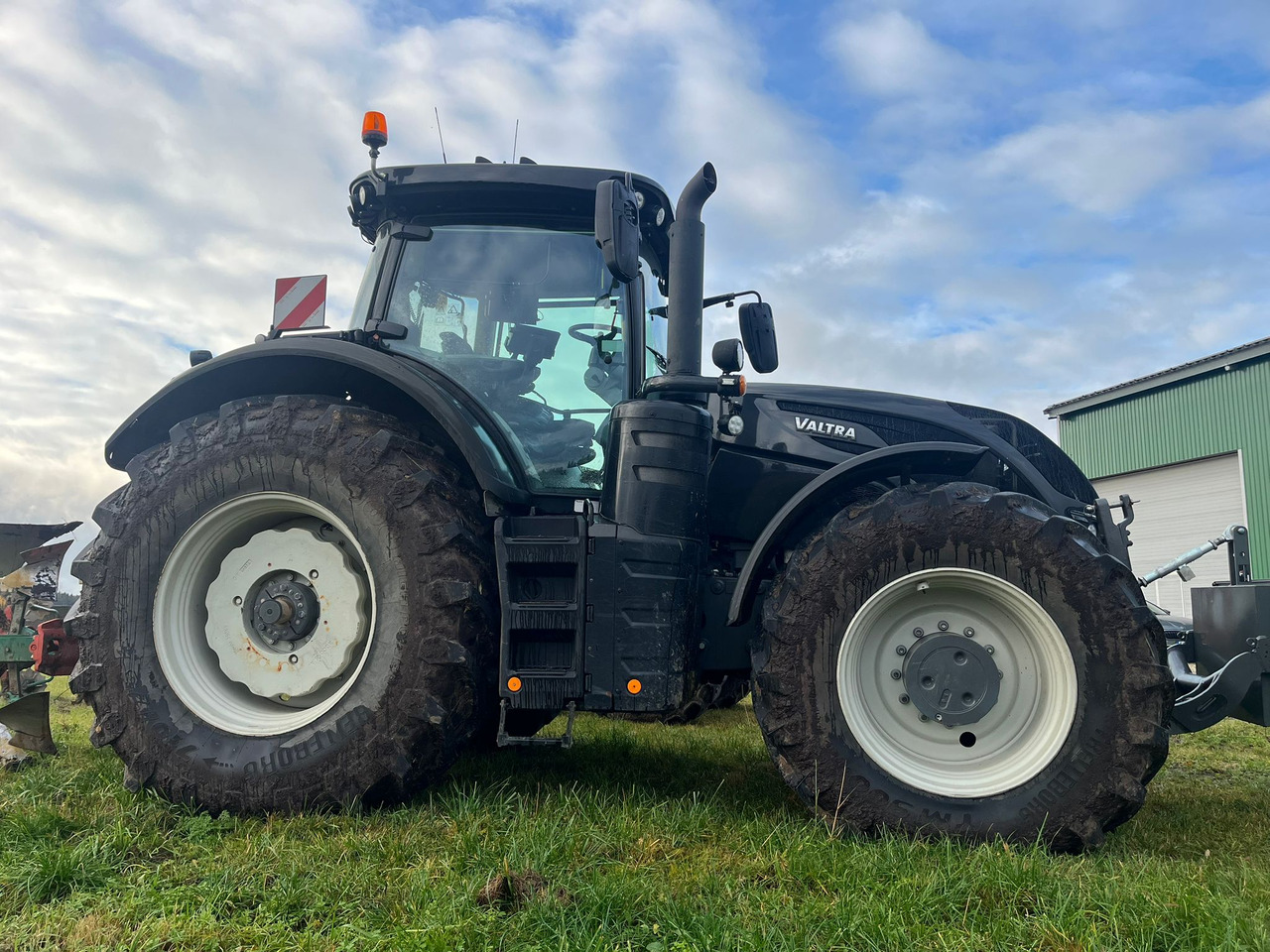 VALTRA S394 - 拖拉机:图2 VALTRA S394 - 拖拉机:图2