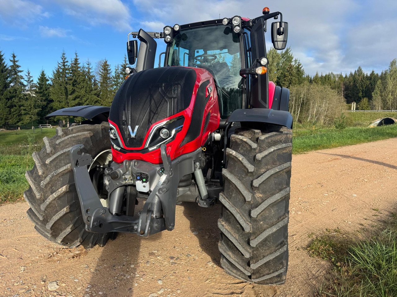 Valtra T255 - 拖拉机:图4 Valtra T255 - 拖拉机:图4