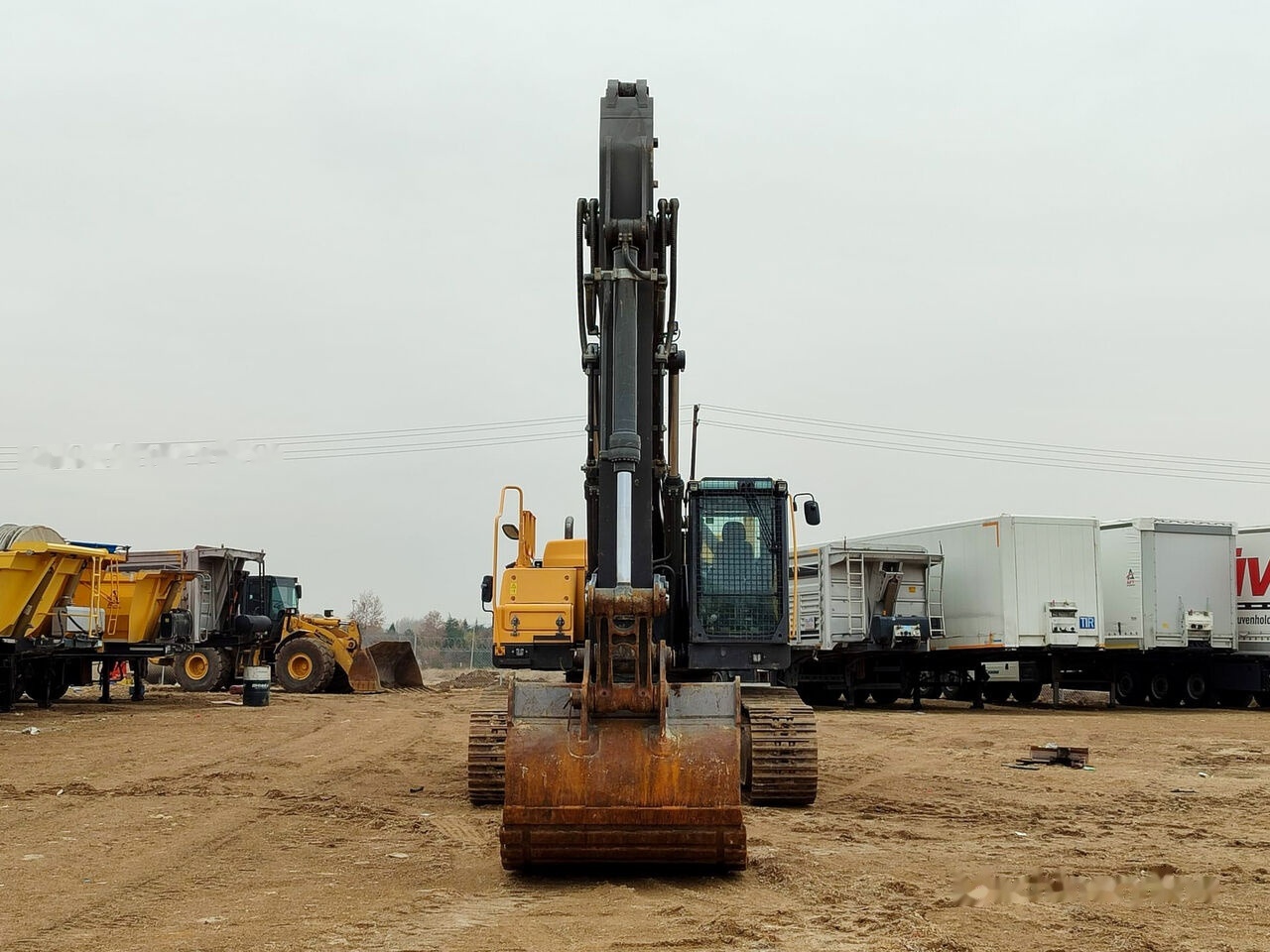Volvo 2018 EC 350DL PALETTE EXCAVATOR - 履带式挖掘机:图2 Volvo 2018 EC 350DL PALETTE EXCAVATOR - 履带式挖掘机:图2