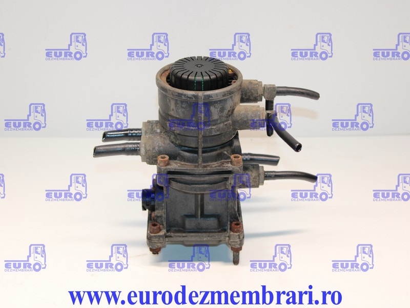 SUPAPA CONTROL TRAILER MAN TGA 81.52301.6026, 0486205022 - 制动阀 适用于 卡车:图1 SUPAPA CONTROL TRAILER MAN TGA 81.52301.6026, 0486205022 - 制动阀 适用于 卡车:图1