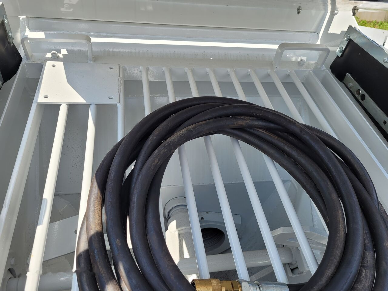 新的 混凝土泵车 MERCEDES-BENZ New BMS BLP 14-09 on chassis：图10