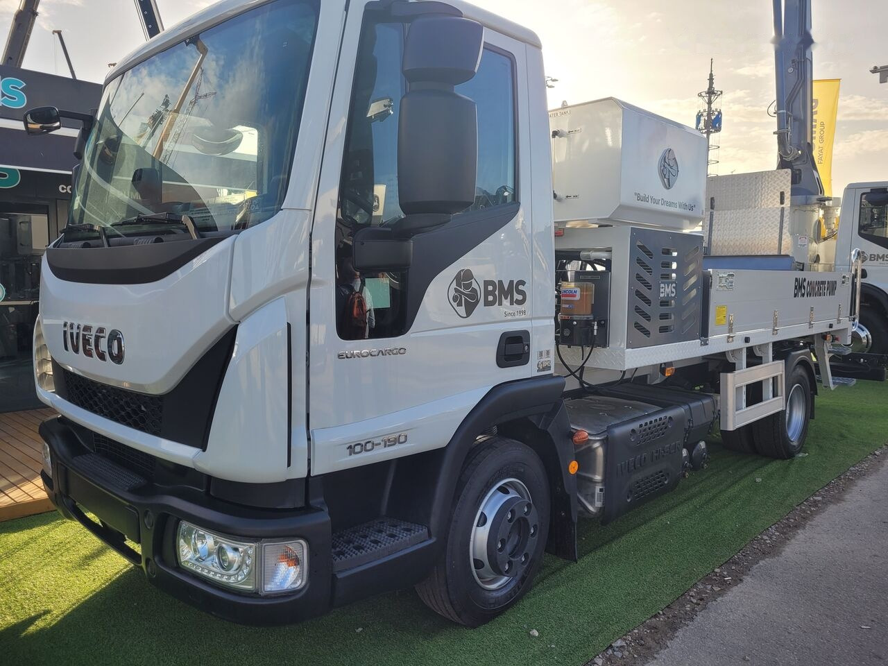 新的 混凝土泵车 MERCEDES-BENZ New BMS BLP 14-09 on chassis：图19