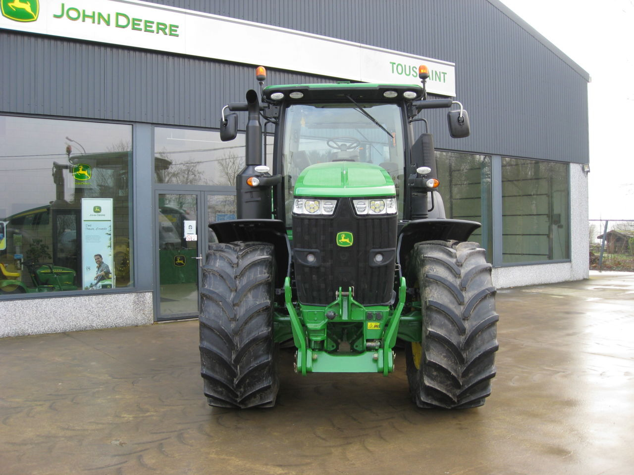 John Deere 7310R - 拖拉机:图4 John Deere 7310R - 拖拉机:图4
