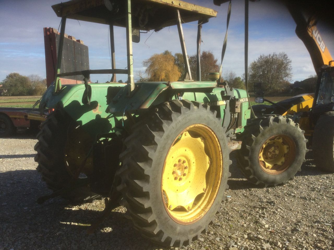 John Deere 1640 - 拖拉机:图2 John Deere 1640 - 拖拉机:图2