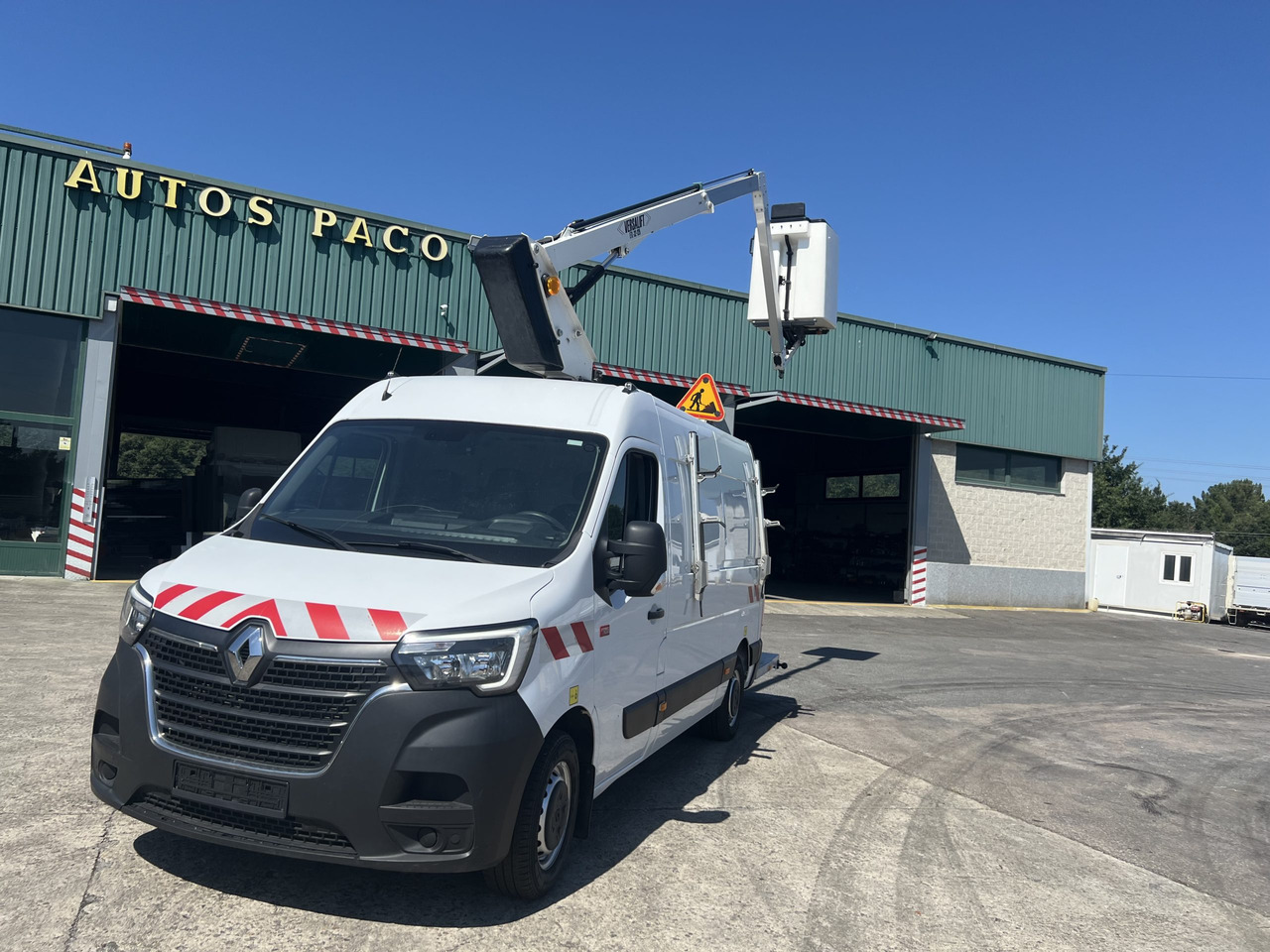 FURGON CON CESTA RENAULT MASTER - 车载空中平台:图2 FURGON CON CESTA RENAULT MASTER - 车载空中平台:图2