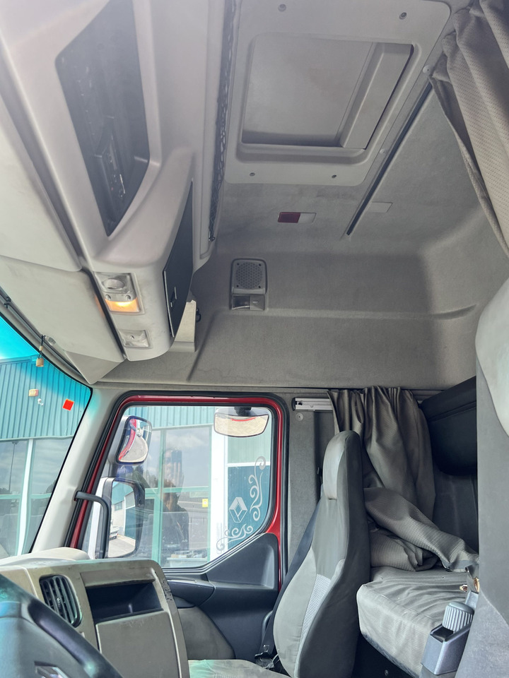 侧帘卡车 RENAULT 450 CON UNA TAULINER:图11 侧帘卡车 RENAULT 450 CON UNA TAULINER:图11