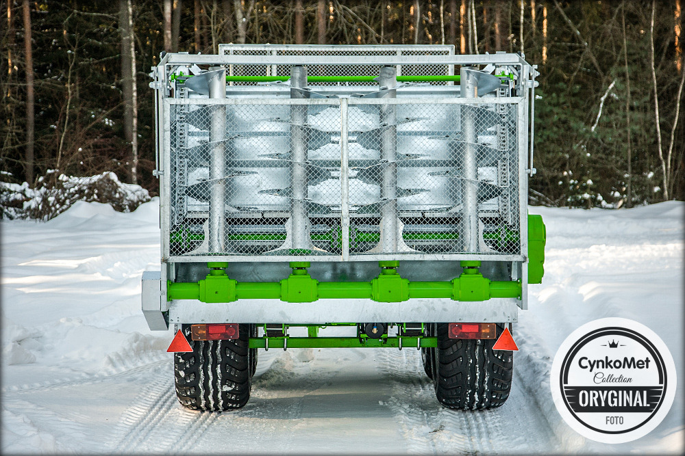 Rozrzutnik 6 T / MANURE SPREADER / MISTSTREUER / Распределитель 6 T - 撒肥机:图3 Rozrzutnik 6 T / MANURE SPREADER / MISTSTREUER / Распределитель 6 T - 撒肥机:图3