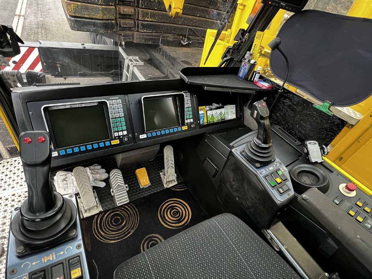 Liebherr LTM 1500-8.1 (02 - 073 051) - 移动式起重机:图4 Liebherr LTM 1500-8.1 (02 - 073 051) - 移动式起重机:图4