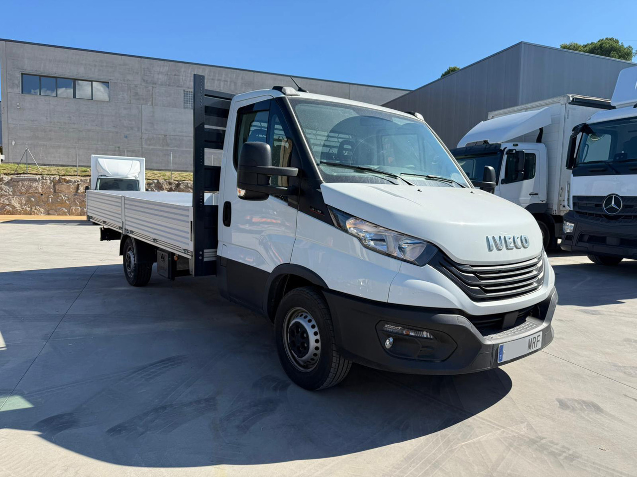IVECO 35S16 Daily E6 (Open Box) - 其他机械:图2 IVECO 35S16 Daily E6 (Open Box) - 其他机械:图2