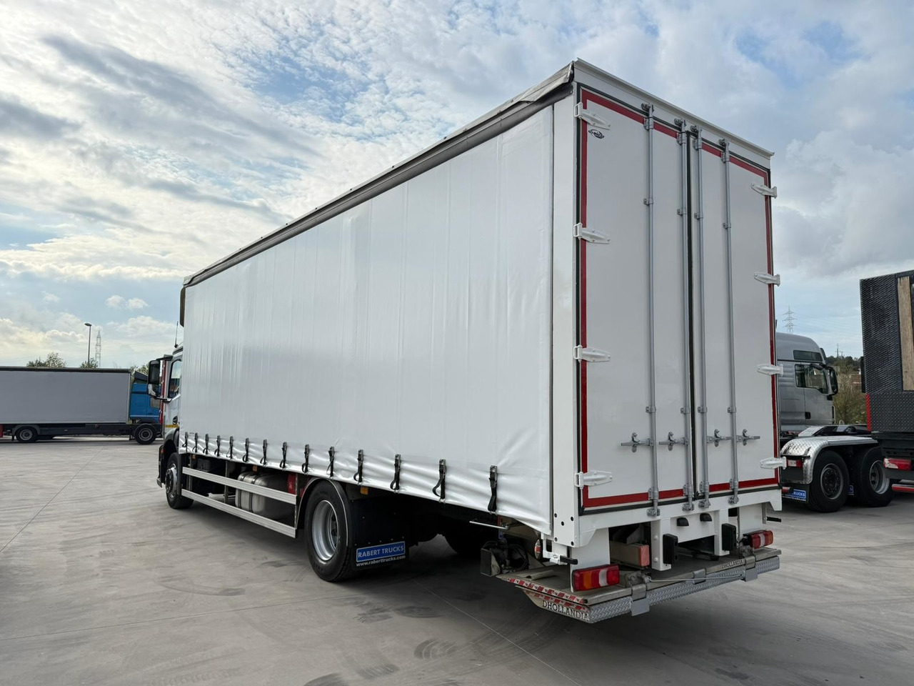MERCEDES BENZ 18.27 Antos E6 (Tauliner) - 侧帘卡车:图4 MERCEDES BENZ 18.27 Antos E6 (Tauliner) - 侧帘卡车:图4