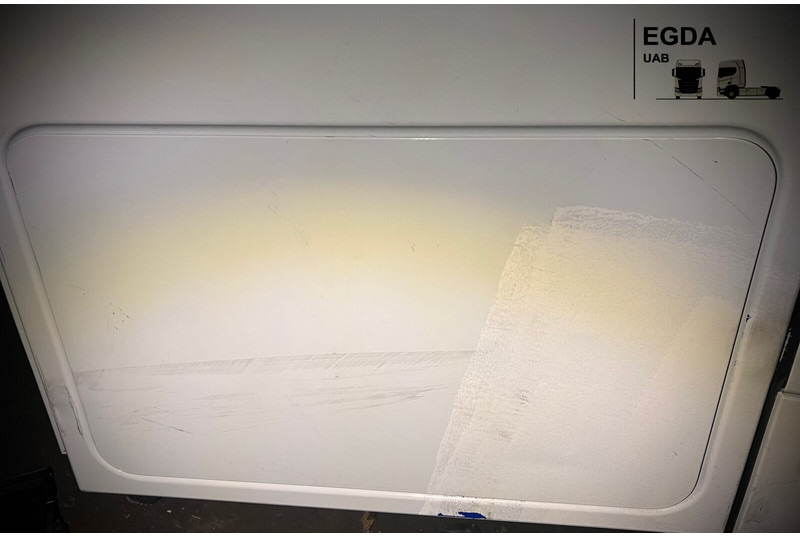 Iveco Right side - 驾驶室和内部:图1 Iveco Right side - 驾驶室和内部:图1