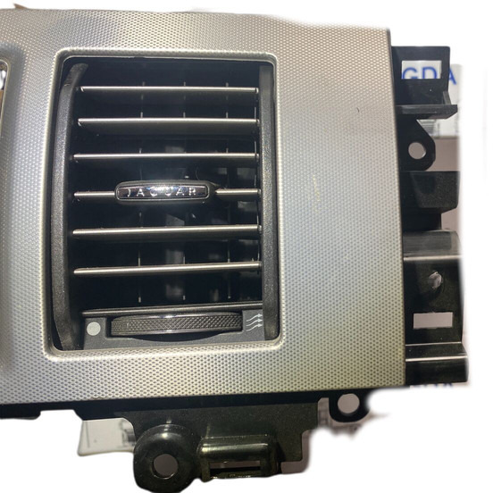 Jaguar Dalys - 驾驶室和内部:图1 Jaguar Dalys - 驾驶室和内部:图1