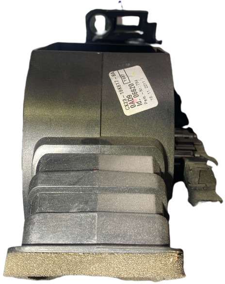 Jaguar Dalys - 驾驶室和内部:图5 Jaguar Dalys - 驾驶室和内部:图5