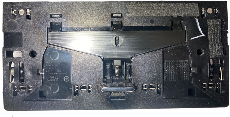 Jaguar XF250 - 驾驶室和内部:图3 Jaguar XF250 - 驾驶室和内部:图3