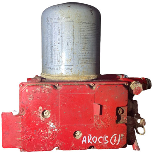 Mercedes-Benz AROCS 1 - 燃料过滤器:图1 Mercedes-Benz AROCS 1 - 燃料过滤器:图1