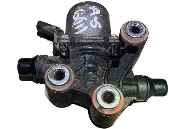 Mercedes-Benz - 排气系统:图2 Mercedes-Benz - 排气系统:图2