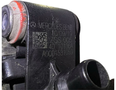 Mercedes-Benz - 排气系统:图3 Mercedes-Benz - 排气系统:图3