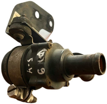 Mercedes-Benz  - 冷却剂泵:图2 Mercedes-Benz  - 冷却剂泵:图2