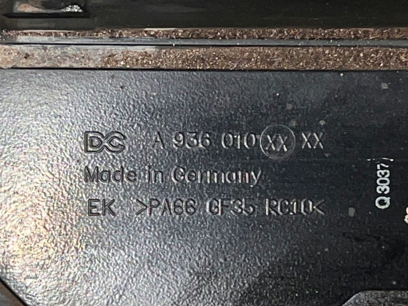 Mercedes-Benz  - 曲轴箱:图5 Mercedes-Benz  - 曲轴箱:图5