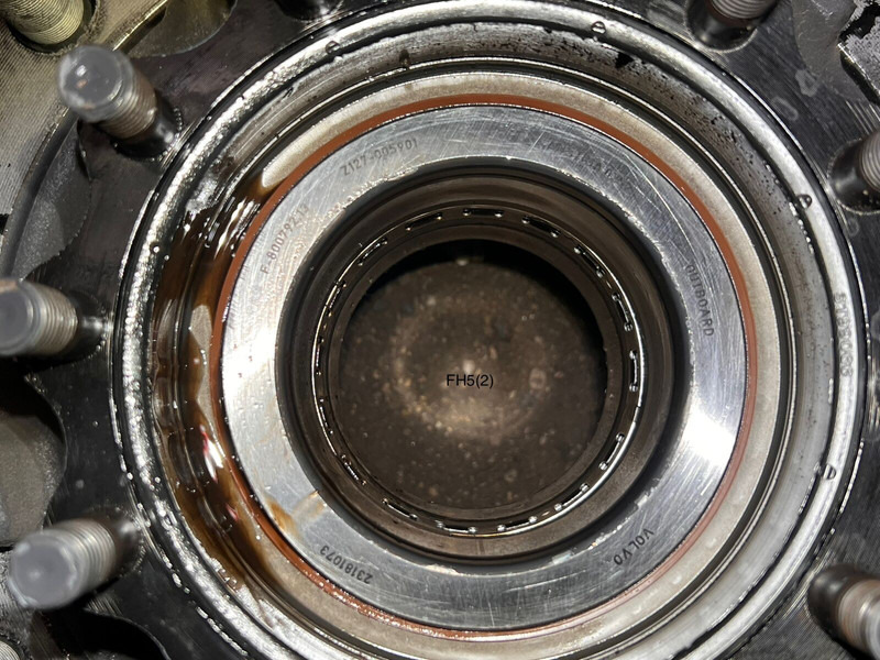 Volvo FH5/Aero - 轮毂:图3 Volvo FH5/Aero - 轮毂:图3