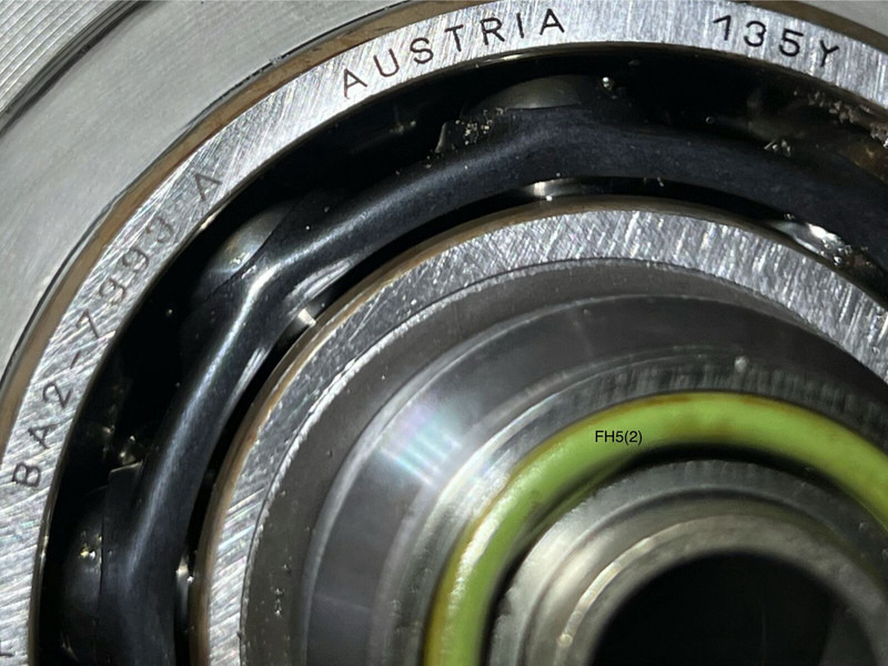 Volvo FH5/Aero - 发动机及其零件:图2 Volvo FH5/Aero - 发动机及其零件:图2