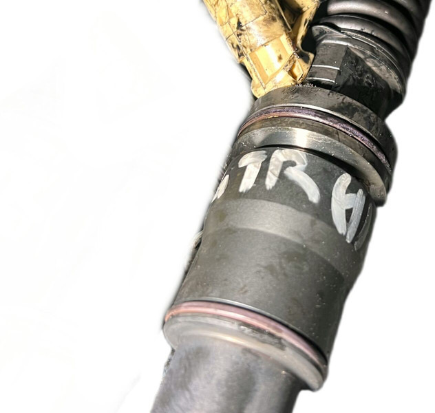 Volvo - 燃料过滤器:图3 Volvo - 燃料过滤器:图3