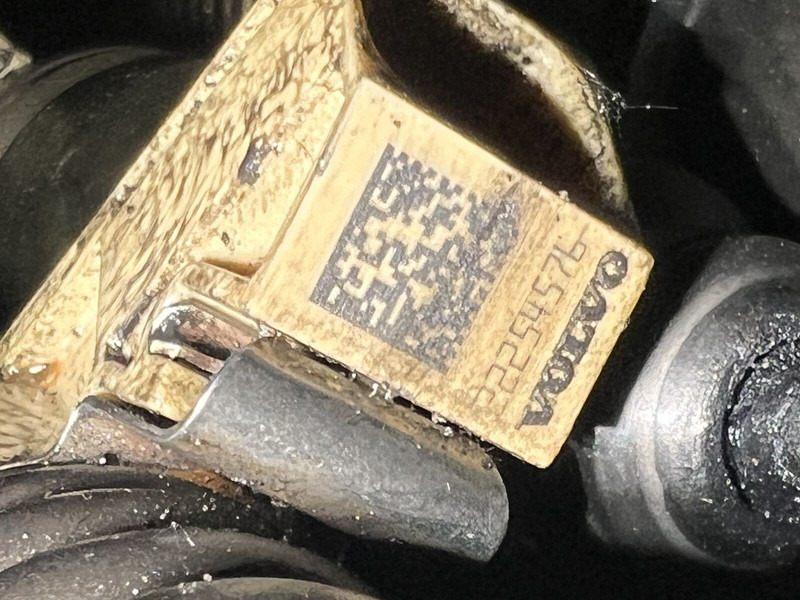 Volvo - 燃料过滤器:图3 Volvo - 燃料过滤器:图3