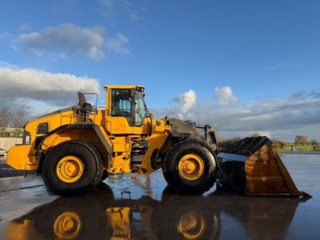 Volvo L250H - 轮式装载机:图4 Volvo L250H - 轮式装载机:图4