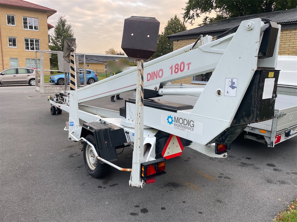 Dino Lift 180T-1 - 拖车式高空作业平台:图4 Dino Lift 180T-1 - 拖车式高空作业平台:图4
