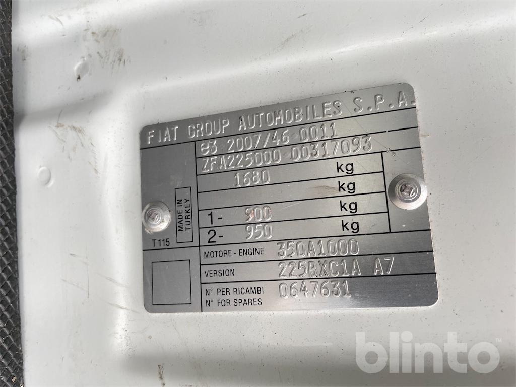 Fiat Fiorino - 紧凑型面包车:图5 Fiat Fiorino - 紧凑型面包车:图5