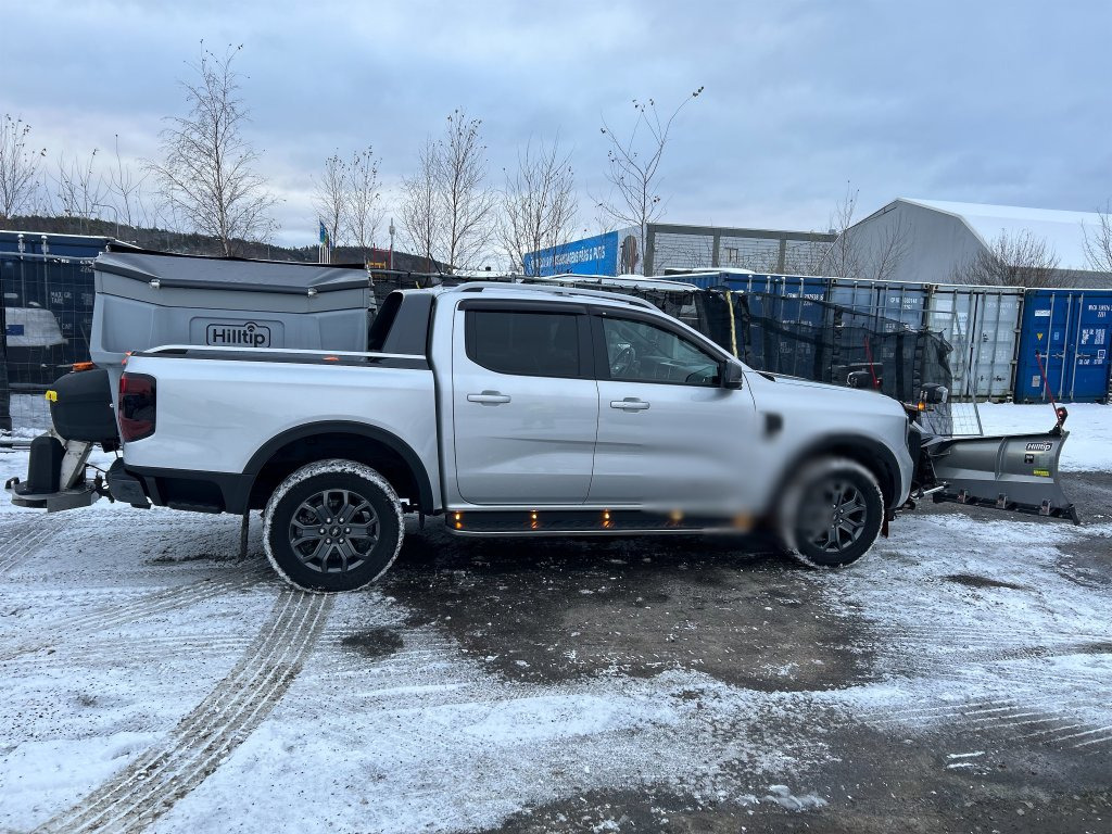Ford Ranger med Plog och Spridare - 皮卡车:图3 Ford Ranger med Plog och Spridare - 皮卡车:图3