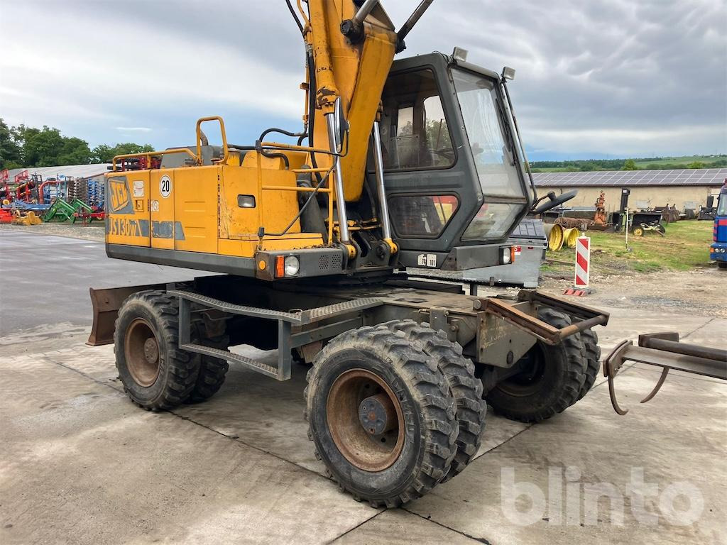 JCB JS130 W (1994) - 垃圾/ 工业叉装车:图4 JCB JS130 W (1994) - 垃圾/ 工业叉装车:图4