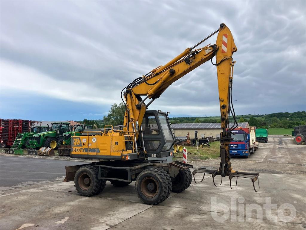JCB JS130 W (1994) - 垃圾/ 工业叉装车:图2 JCB JS130 W (1994) - 垃圾/ 工业叉装车:图2
