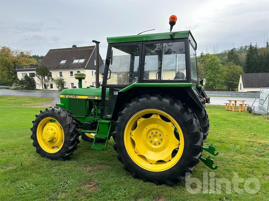 John Deere 2140 - 拖拉机:图3 John Deere 2140 - 拖拉机:图3